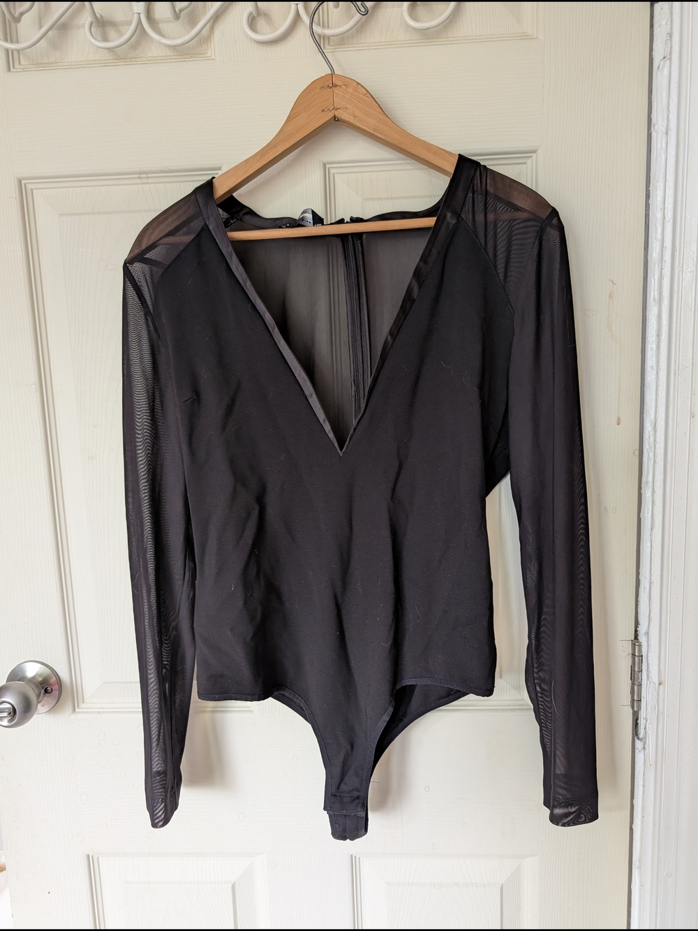 bebe Black V-Neck Sheer-Sleeve Bodysuit Large